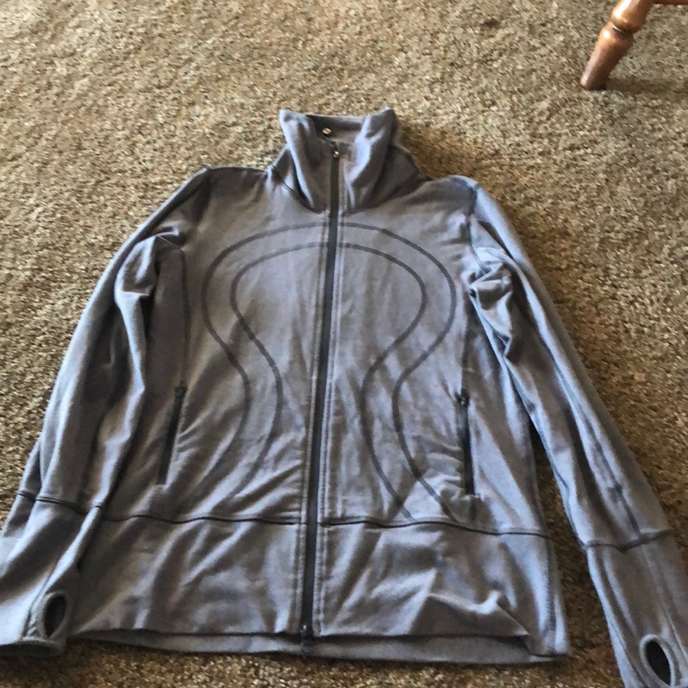 Lululemon in stride Jacket
